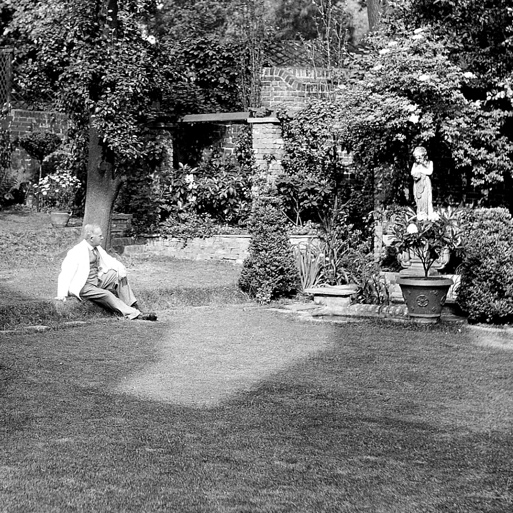 Bayes in the garden at Greville Place