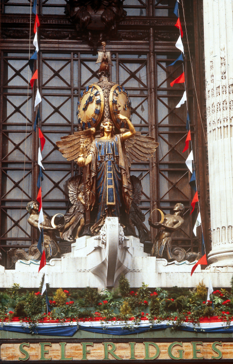 Queen of Time Statue